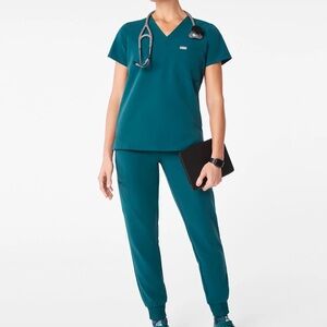 Figs Caribbean Blue Scrub Set - High Waisted Zamora Jogger Pants & Catarina Top